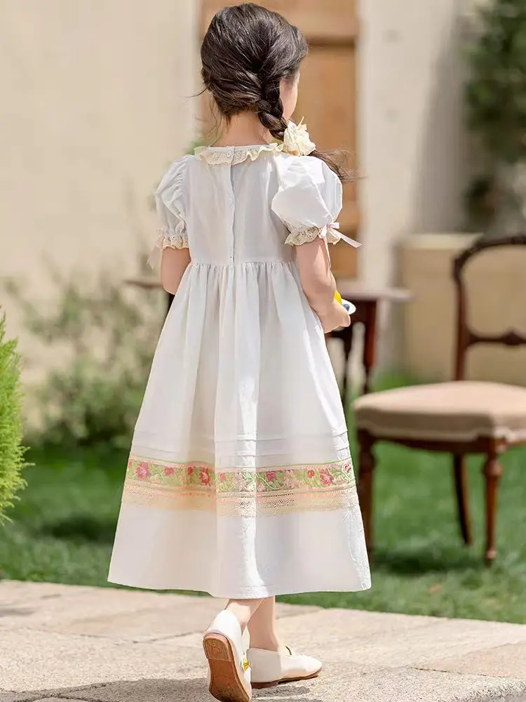 Girls\' Vacation Style Dress Summer 2024 New Children\'s Flower Embroidered Short sleeved Beach Girl Cotton Princess Dress