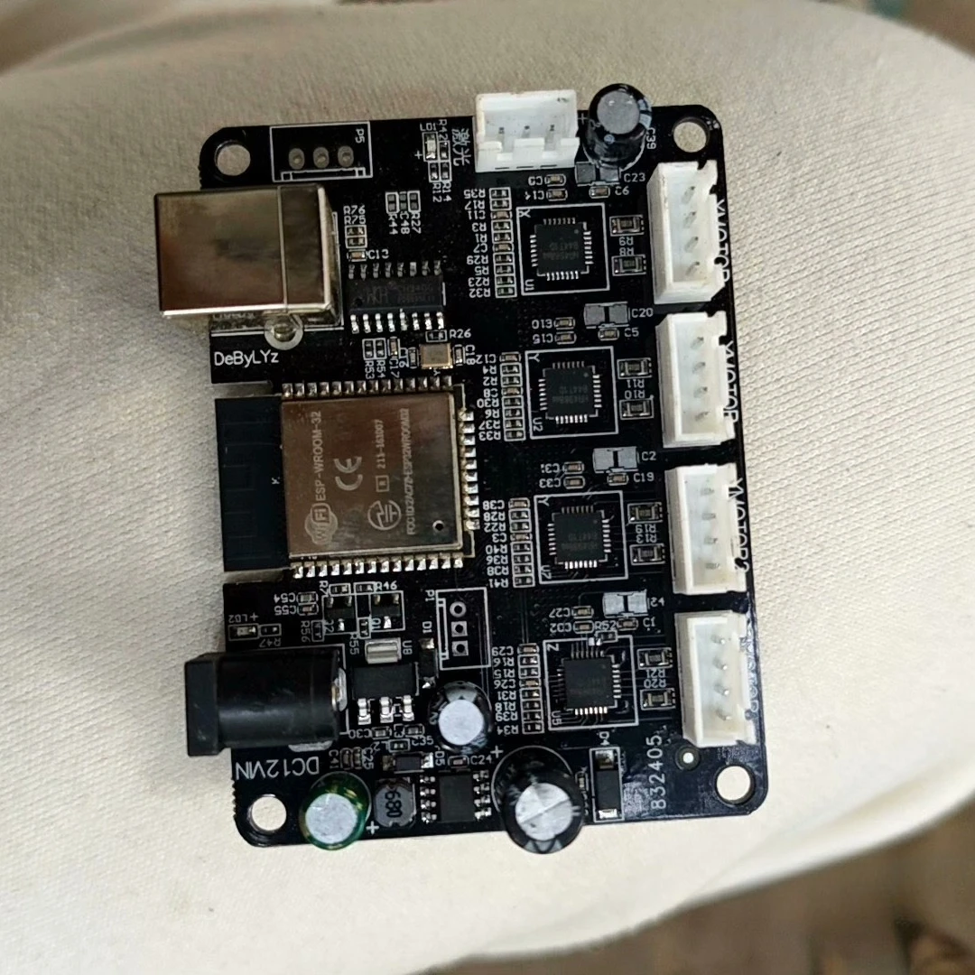 carte-de-commande-numerique-esp32-grbl-demontee-avec-ports-bluetooth-et-usb-–-piece-de-rechange