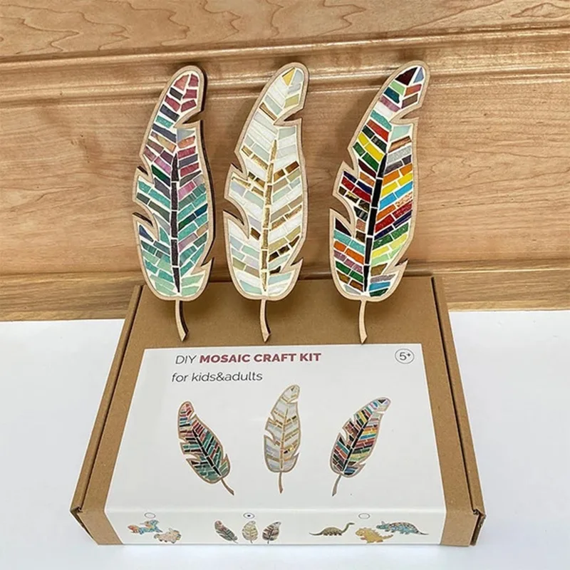 1 Set DIY-Mosaik-Untersetzer-Set mit farbigen Federn und Kristallen, kreativer Tassenuntersetzer, pädagogisches Bastelset für Weinglashalter