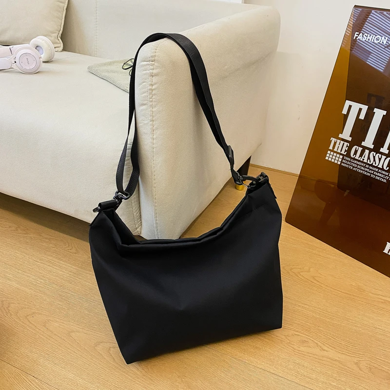 Leisure Versatile Large Capacity Women's Shoulder Bags 2024 New Fashion High Quality Crossbody Bag Commute Concise Tote Bag