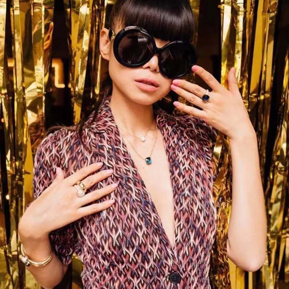 

Vintage Eyewear Oversized Sun Glasses Women Sunglasses Shades Goggle