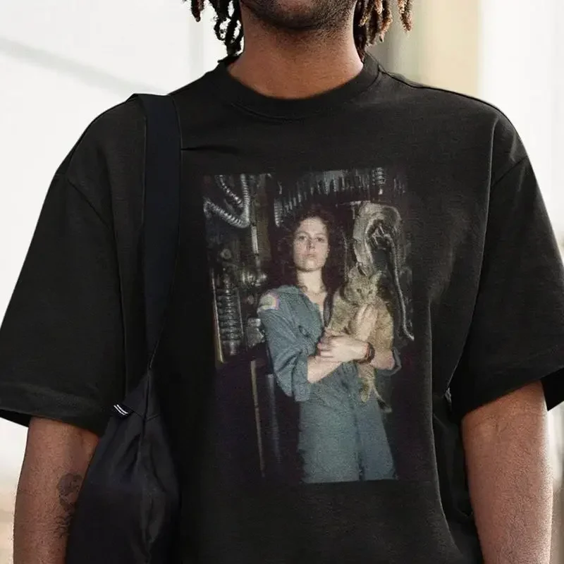 Alien Ellen Ripley Photo T Shirt