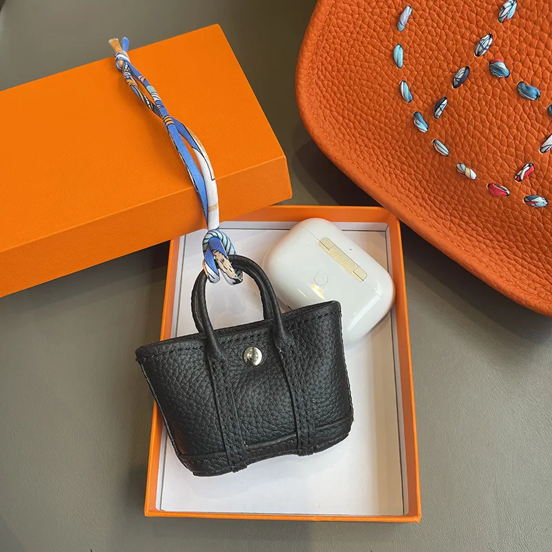

NEW Mini Garden Bag Genuine Leather Trendy Creative Car Accessory & Bag Charm Headphone bag coin purse bag decoration