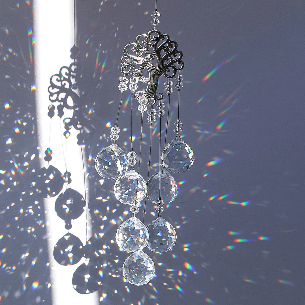 

Metal Tree of Life Transparent Crystal Ball Pendant Rainbow Maker Sunlight Collector Shinning Glass Art Garden Suncatcher Decor