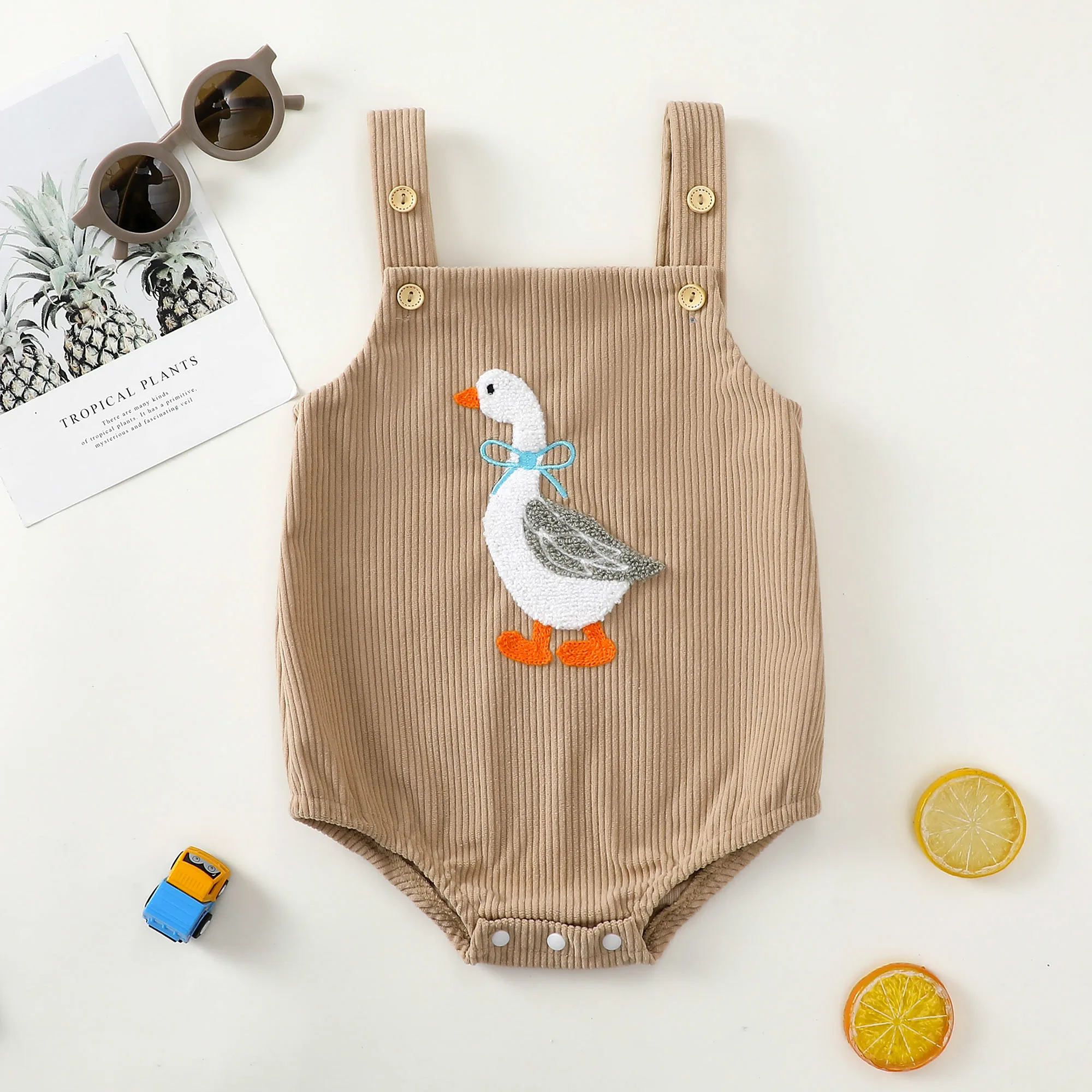 

Baby Velvet Duck Embroidered Triangle Romper Infant Clothing Soft Cotton Baby Outfit Newborn Boy Girl Clothes