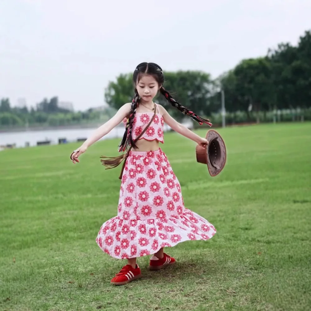 

Two-piece Set Girls' Summer New Flower Vest Tight Waist Half Skirt Children's Fashion and Beautiful Kids Suit