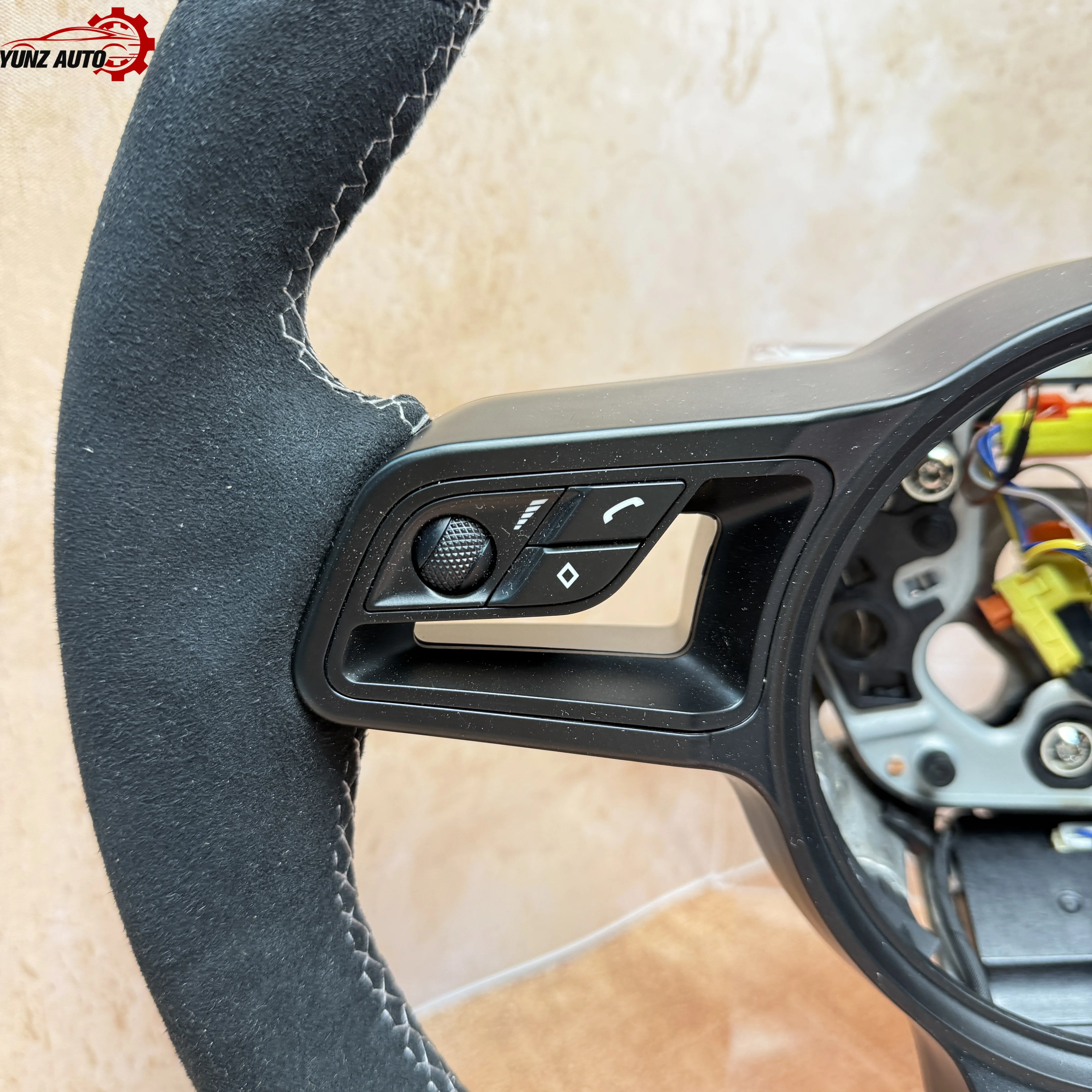 Nachrüstbares Upgrade-Lenkrad für GT Sport Boxster 718 981 Taycan 911 Carrera 991 991.2 Cayenne – Detail 5