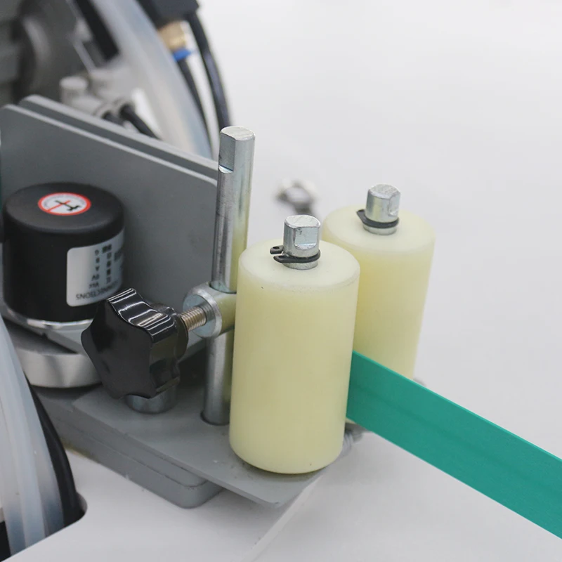China Edge Banding Machine Multifunctional Edge Banding and Trimmer Machine Wood Auto ABS Edge Banding Machine for MDF