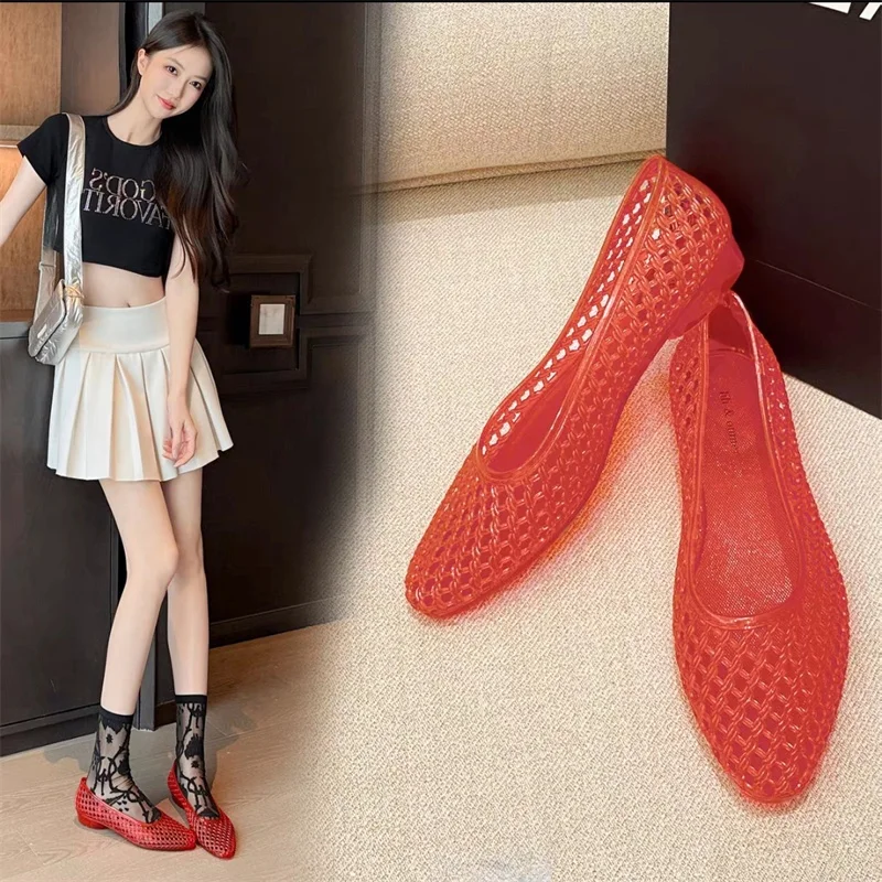 2026 Summer New Women's Flat Bottom Sandals Crystal Pointed Toe Hollow out Slip-On Shoes Korean Style Fashionable Jelly Shoes