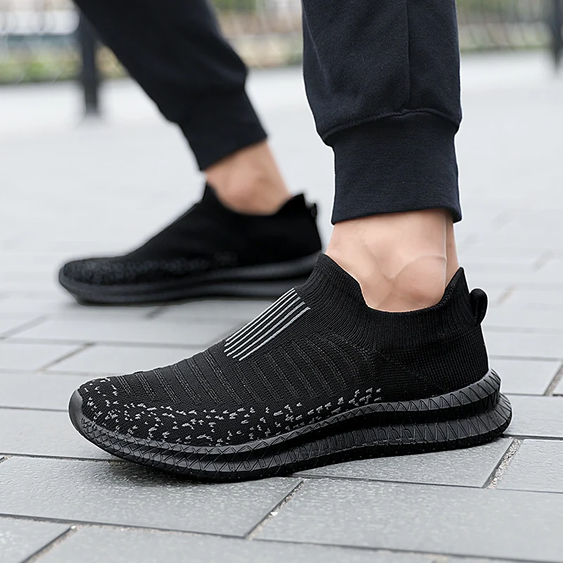 Mens Walking Shoes Fashion Breathable Slip on Socks Shoes Unisex Shock Absorption Lightweight Outdoor Casual Sneakers