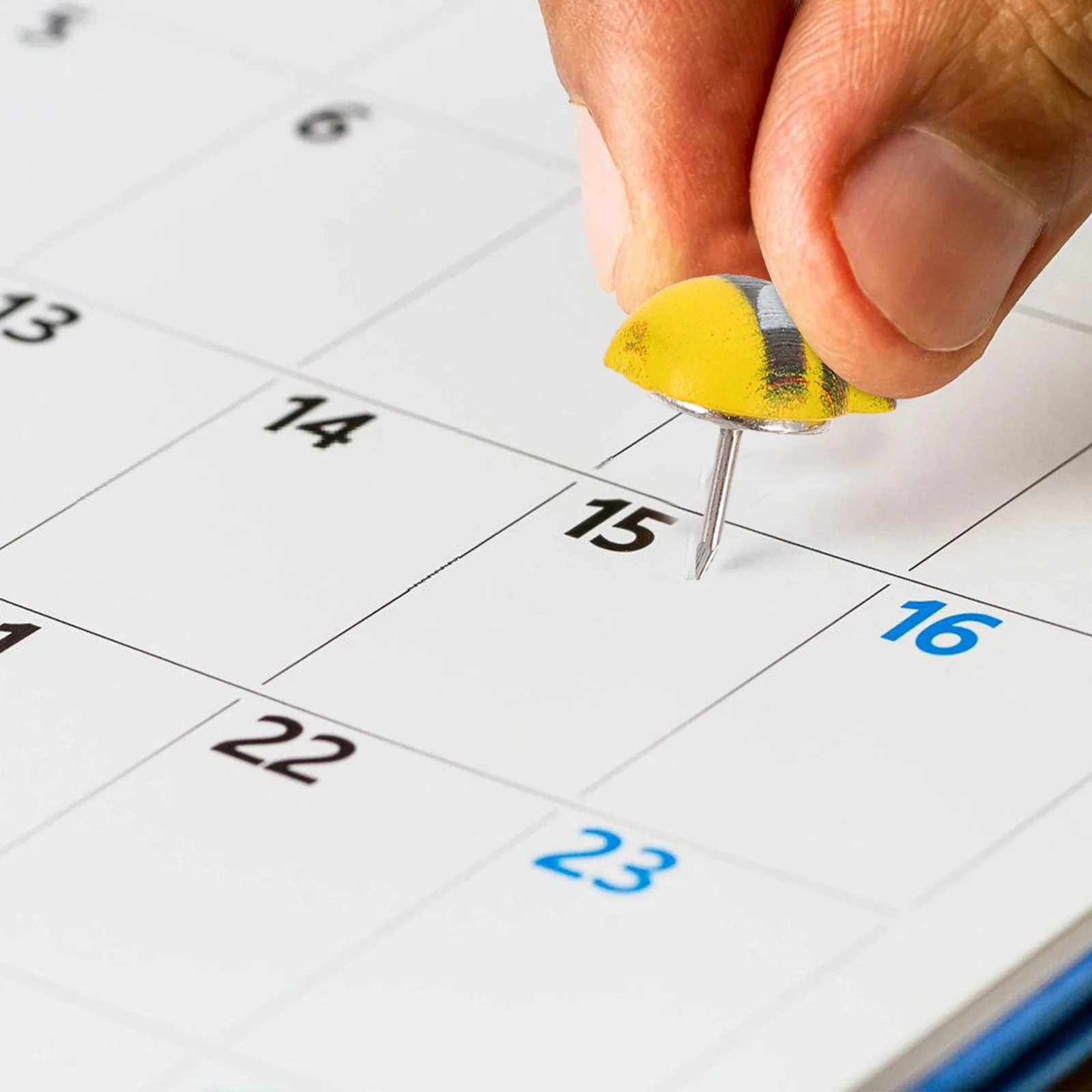 

50Pcs Animal Shaped Thumb Tacks Creative Push Pins for Cork Boards Map Markers Bulletin Boards Office Desk Accessories