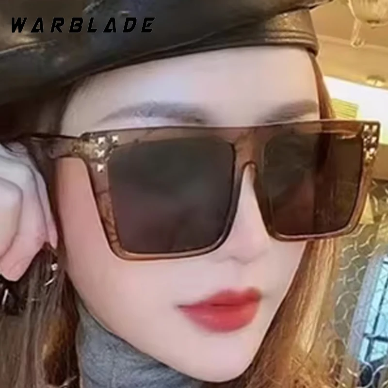 

Fashion Oversized Square Frame Women's Sunglasses Designer Brand Rivets Decorate Men Sunglass Summer Driving Shades Lentes UV400