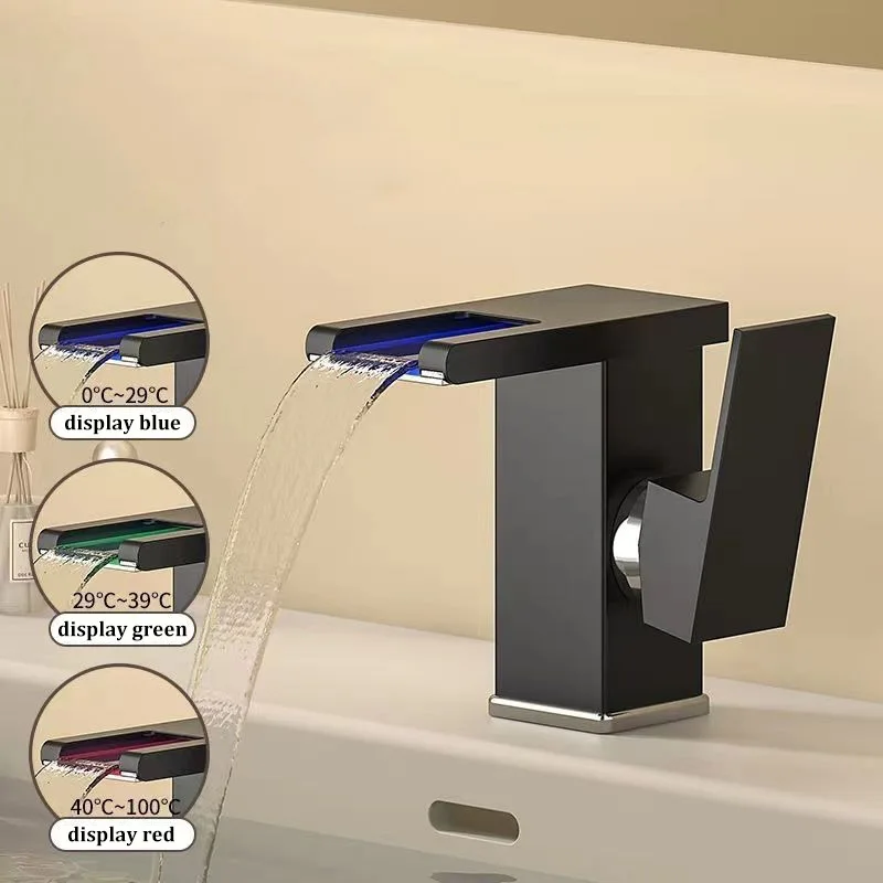 Wastafel Watervalstijl Volledig koperen LED-licht Lichtgevende kraan Badkamer Boven aanrecht Wastafel Huishoudelijke warm- en koudwaterkraan
