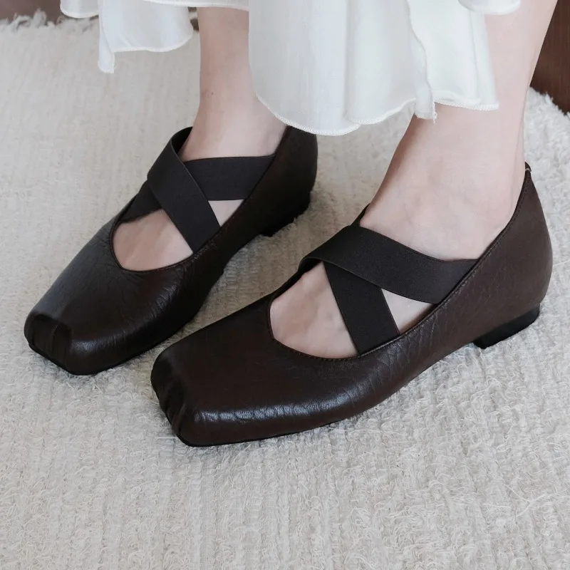 

French Style Square Toe Low Heel Shoes for Women 2025 New Spring Retro Shallow Mouth Lightweight Wear-resistant Commuter Shoes