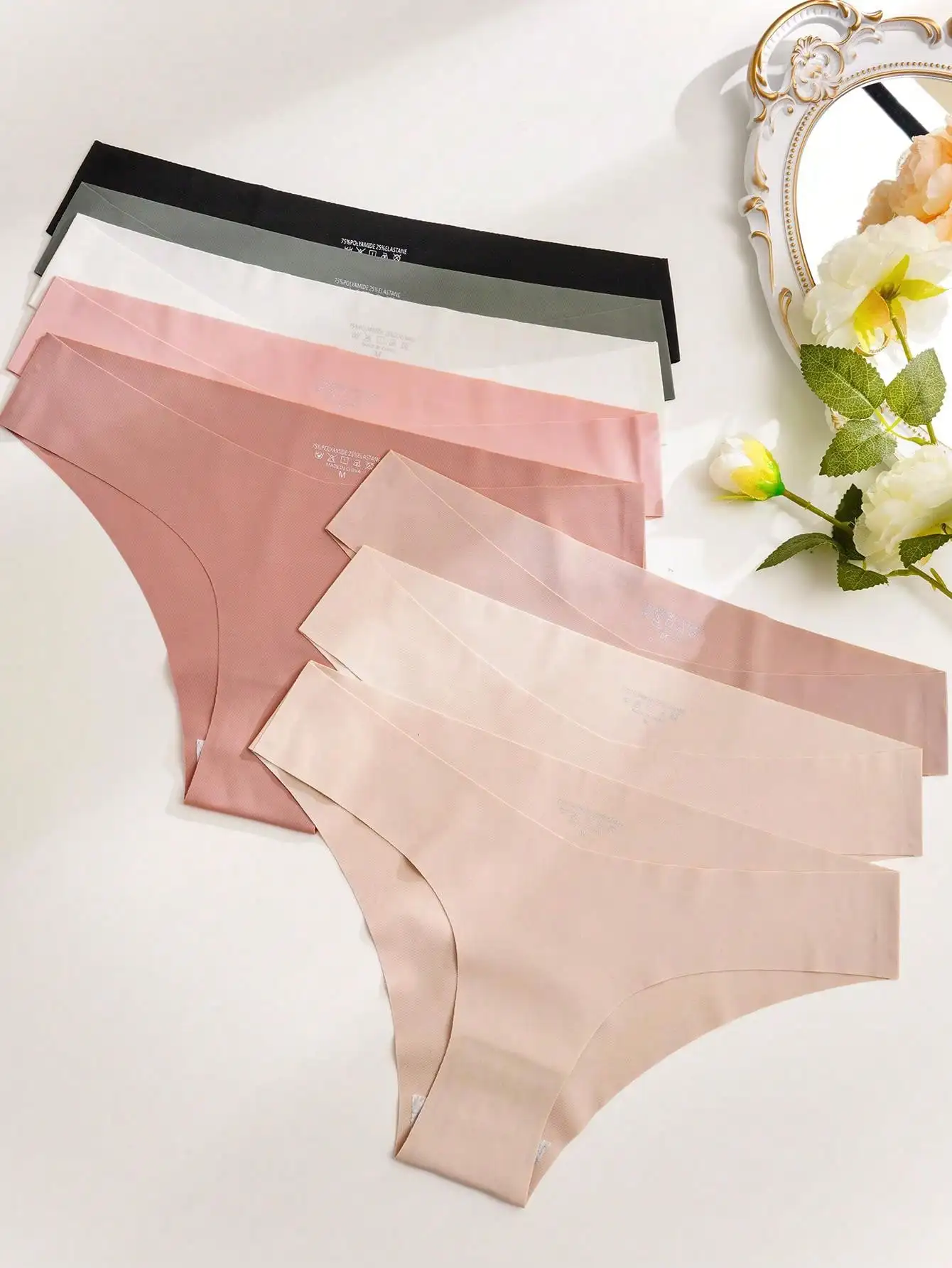 Ice Silk Seamless Mid Rise Women Briefs One Piece Heat Press Invisible Underwear Antibacterial Cotton Liner Morandi Multi Color