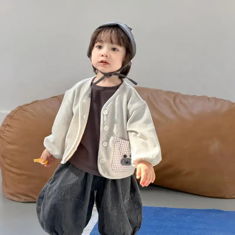 2026 Autumn New Baby Long Sleeve Coat Solid Girls Simple Casual Cardigan Infant Boys Cute Plaid Pocket Coat Toddler Clothes