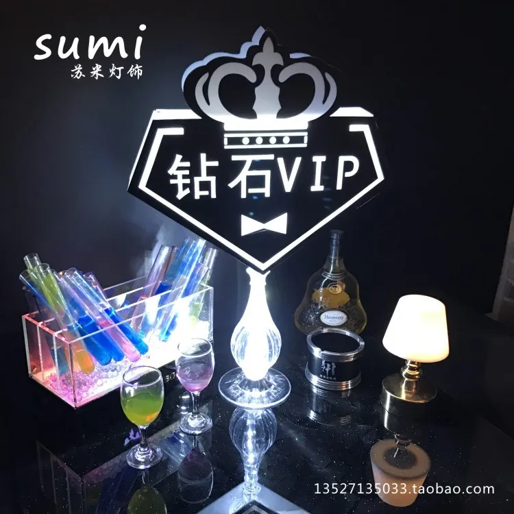 

Бар VIP-погремушение, настольная лампа, креативный ночной клуб, светодиодная светящаяся карта резервирования, черная карта, резерврат, эксклюзивный резервуар