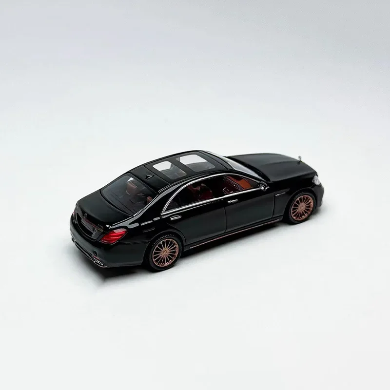 KING MODEL 1/64 Mercedes-Benz S65 L AMG W222 alloy model, children's collection of decorative toys, holiday gifts for friends.