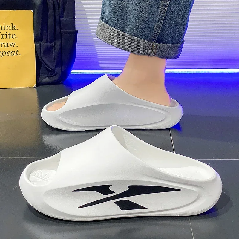 

Summer New EVA Slippers for Bathroom Anti slip and Odor proof Beach Couple's Outerwear Clip on Cold Slippers for Men