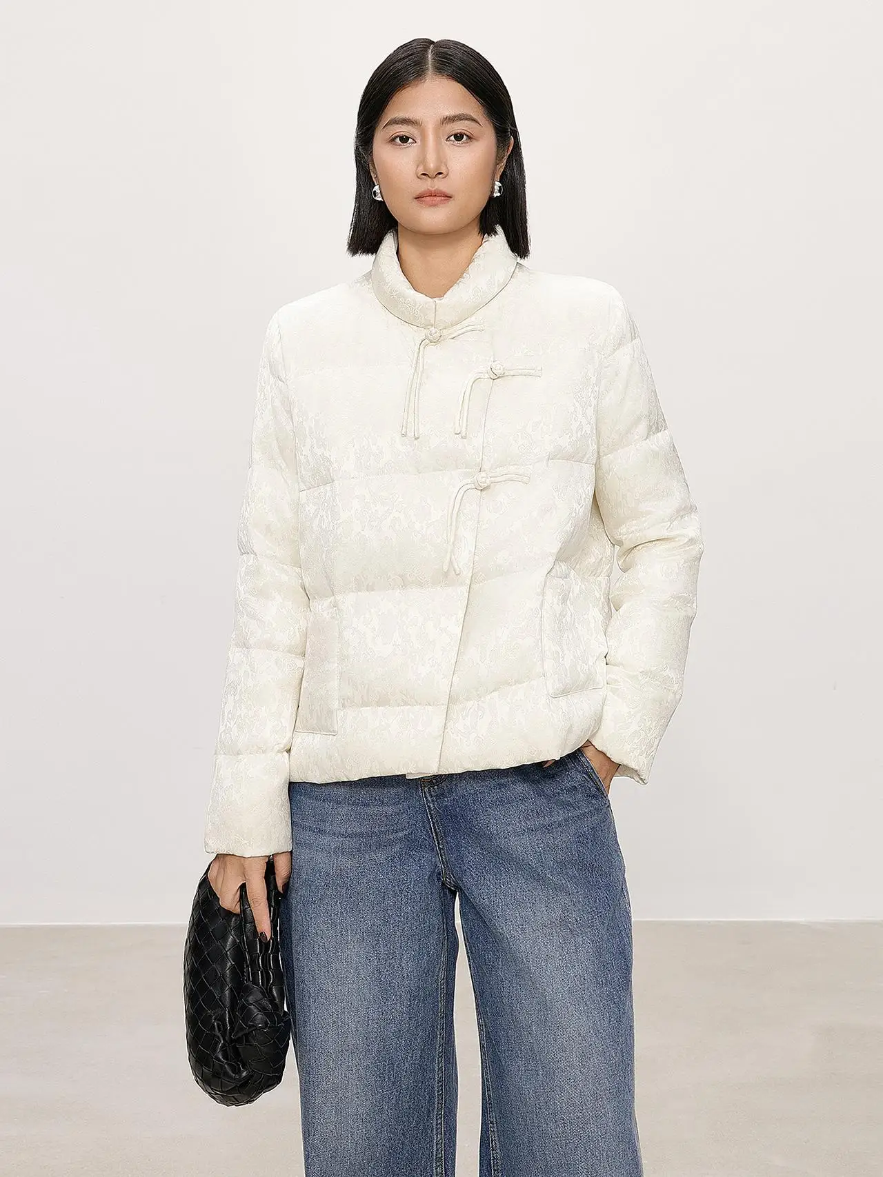 

Xiye Nie High-End White Goose down New Chinese Sle ort Thiened Stand Collar down Jaet Women's Autumn Winter Coat