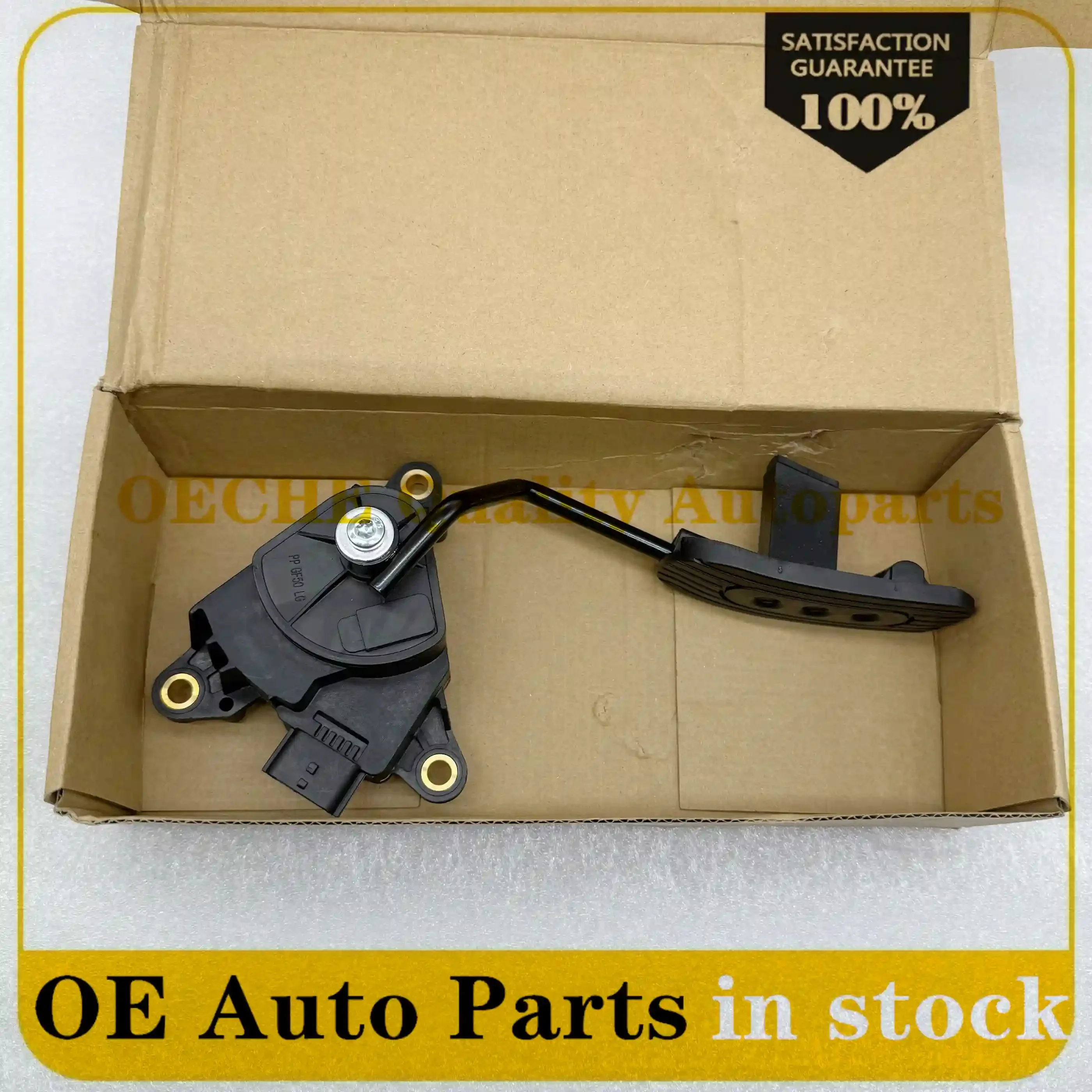 18002-VZ01A 18002 VZ01A 18002VZ01A Pedal Assembly Accelerator for Nissan NV350 Caravan E25 CSGE25 CWGE25 CWMGE25 DSGE25 New