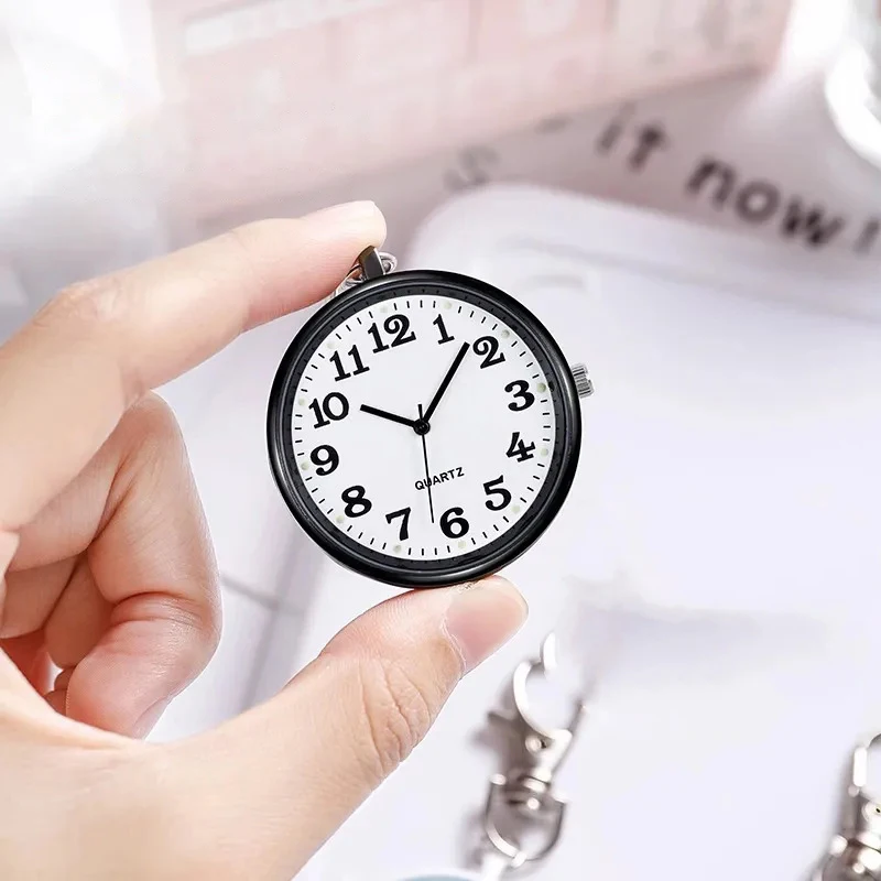 ساعة جيب كوارتز محمولة للطلاب والممرضات وسلاسل المفاتيح والساعات المزودة بالبطاريات وساعات عتيقة للأطباء