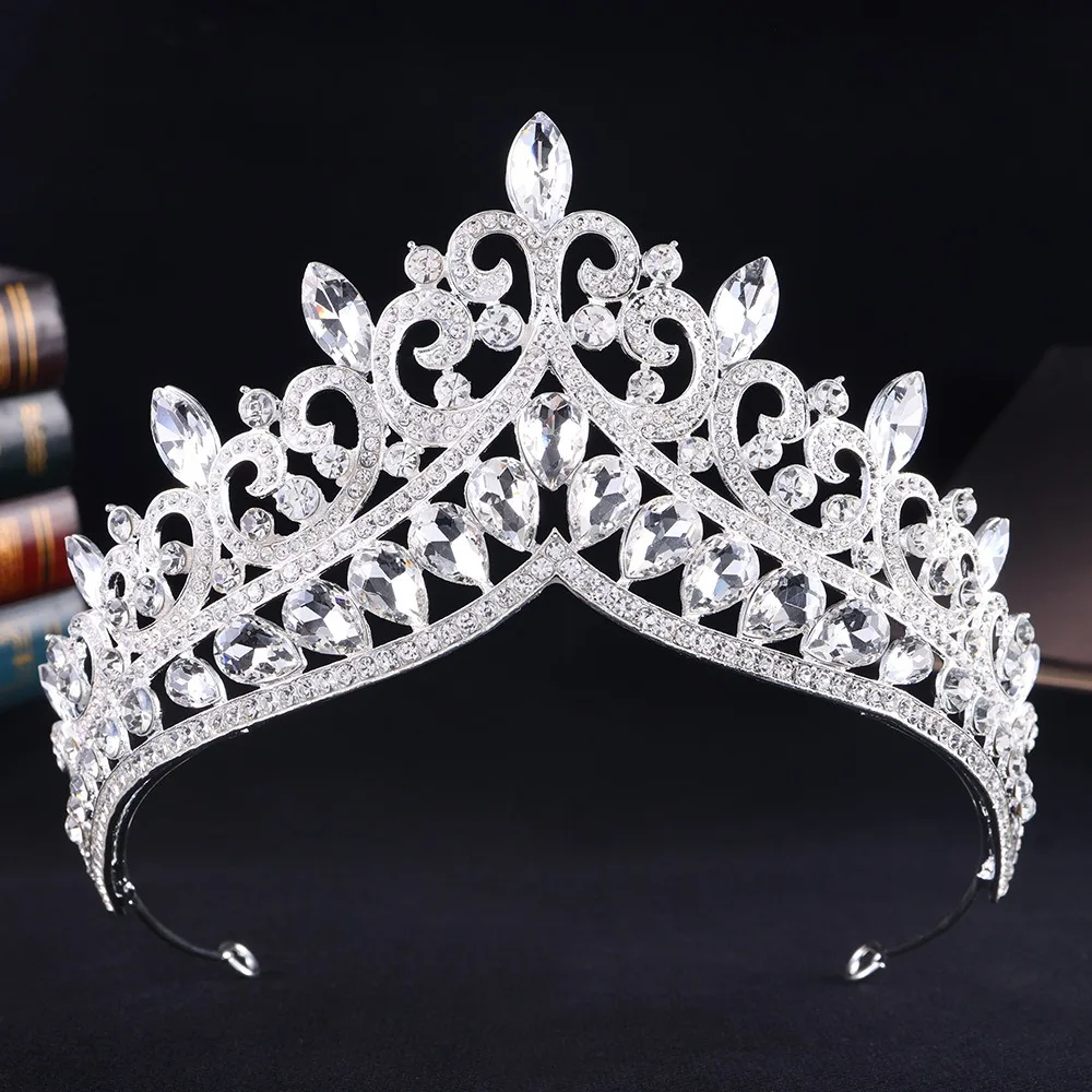 Trendy Shiny Baroque Crown Metal Gold Princess Tiara Bridal Hair Tiara Headwear Rhinestone Crown Women