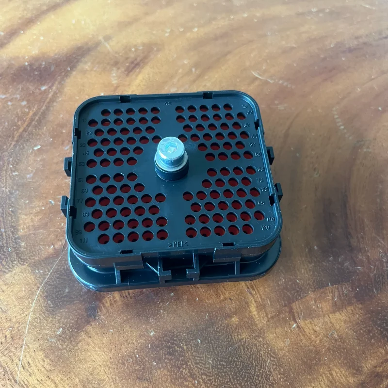 2026 Hot Sale 264-5732 Socket 120 Hole Harness Socket For Cater Pillar C7 C9 C13 C15 Engine ECU Controller Connector