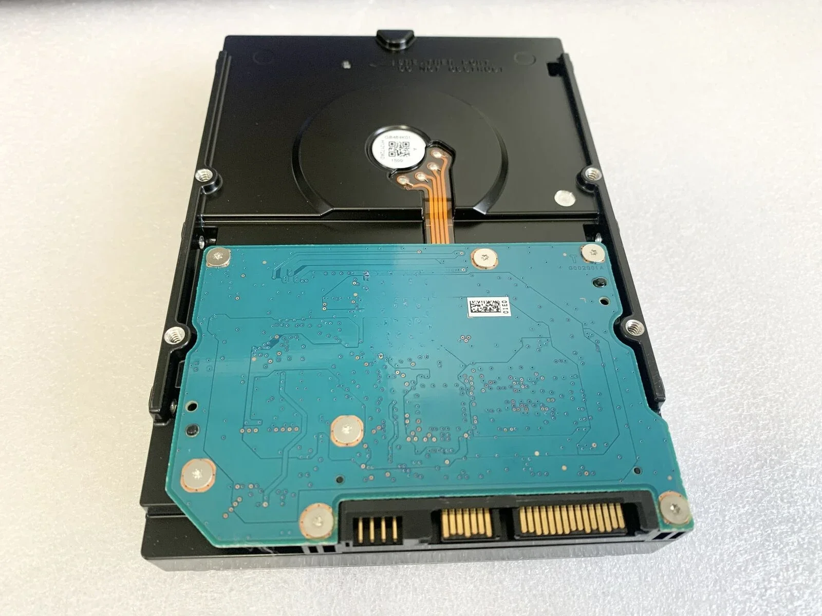 

MK2002TSKB 2T SATA 7.2K 3.5 inch, enterprise hard drive Used