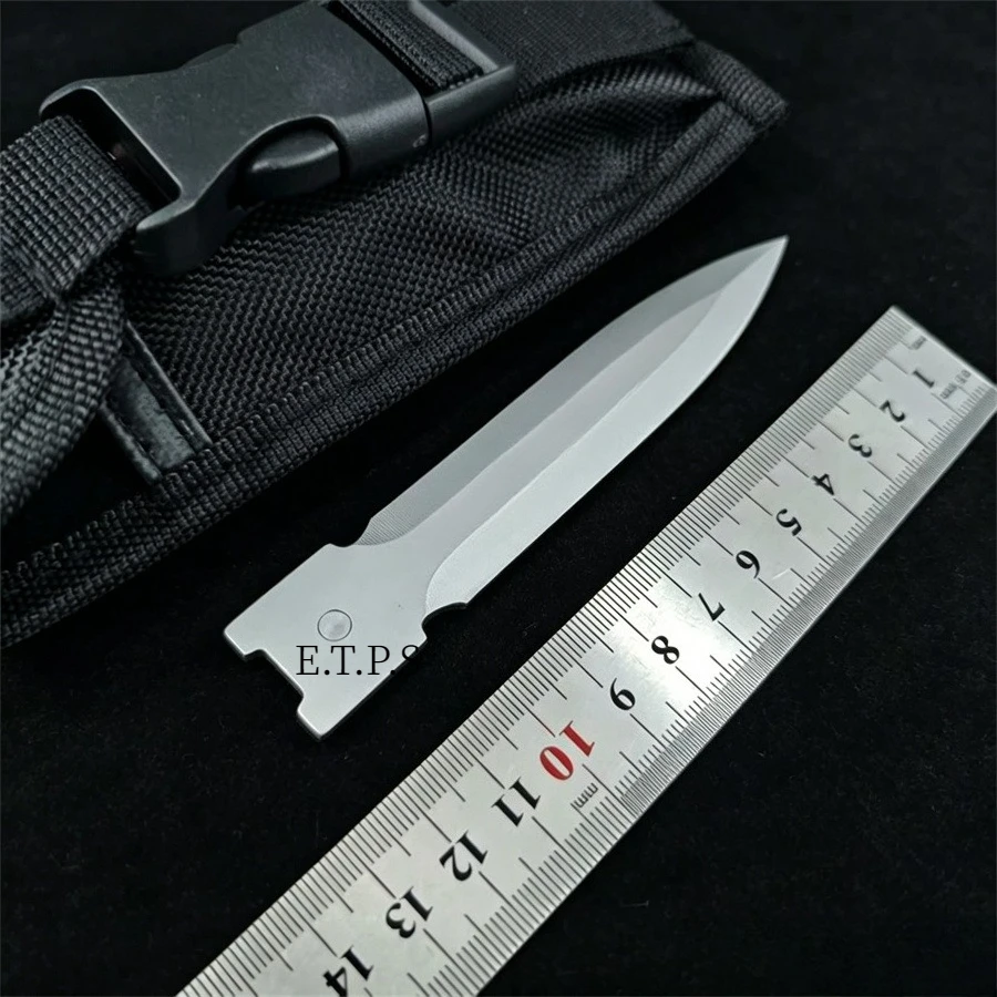 

No. 3 Black and White Classic Zinc Alloy Material with Carbon Fiber Material Cutting Tools Outdoor Gift for Men