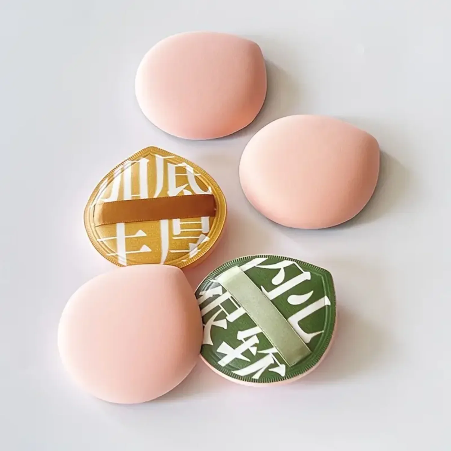 多機能ウェット&ドライエアクッションパフ(BBクリーム、リキッドファンデーション、ルースパウダー用)- 再利用可能なシリコンスポンジパッド 1