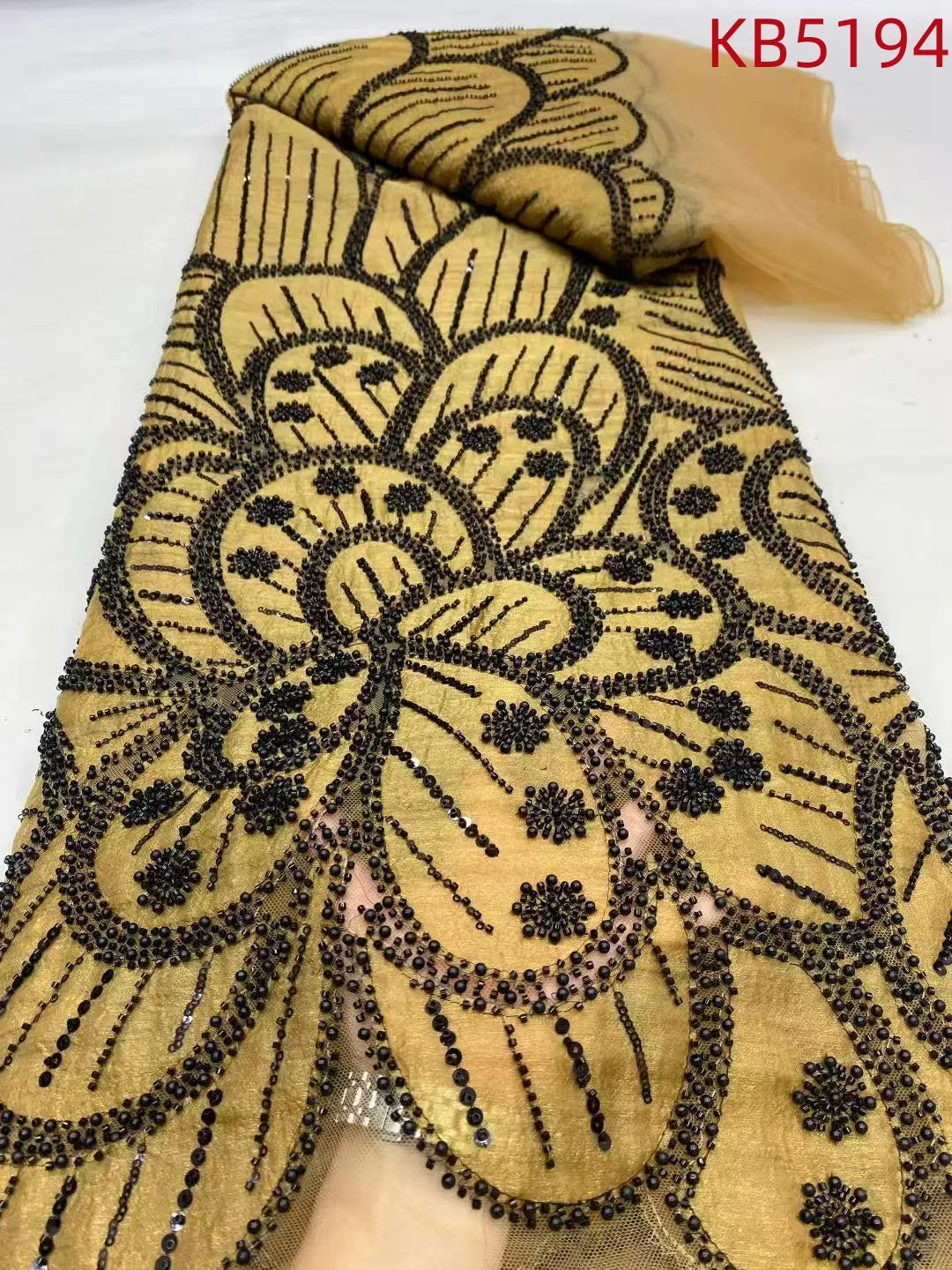 

2025 Green Beaded Lace Fabric African Luxury Fabric 5 Yards Gold Beaded Lace Fabric Nigerian Sequins For Wedding Party Dress