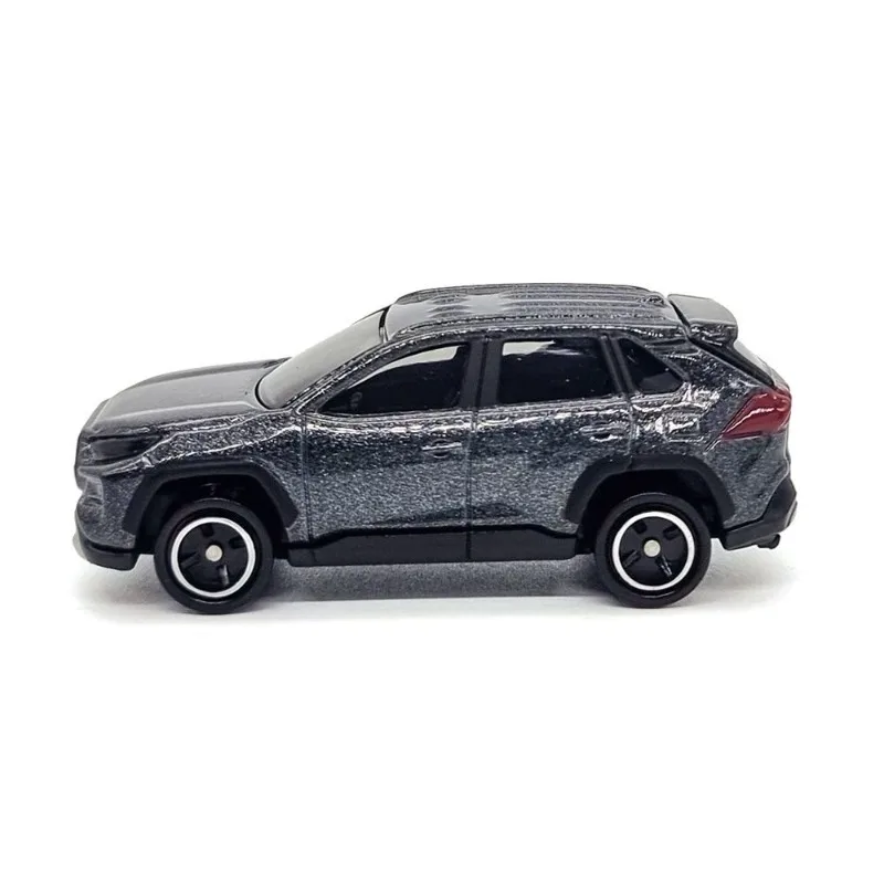 TAKARA TOMY Toyota RAV4 รถรุ่นของเล่นหล่อขึ้นรูปสีแดงกล่องสีขาวของขวัญสำหรับชายเดือนสิงหาคมใหม่