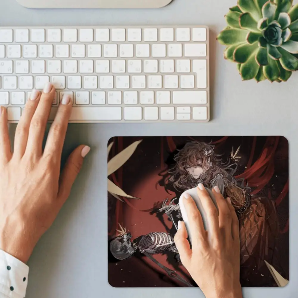 Dark Gothic Girl Skeleton Spider Horror Art HYBXAXC Small Mouse Pad Thickened Desktop Computer Keyboard Wireless Boy Girl Gift