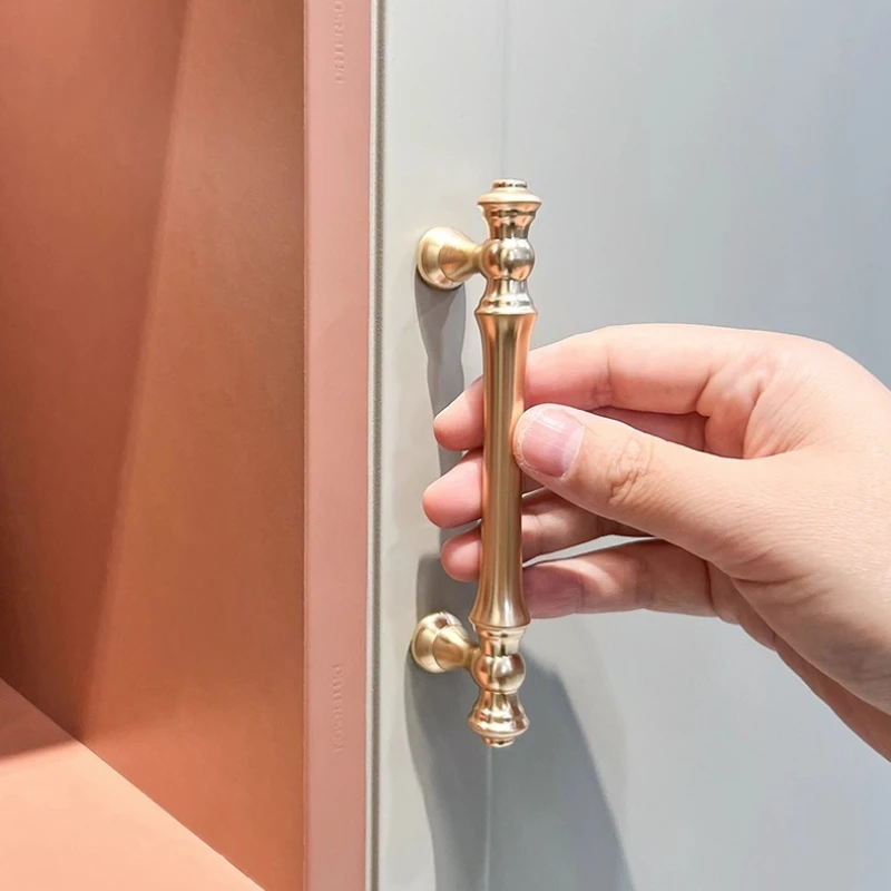 Vergoldeter massiver Schrankgriff und -knopf aus Zinklegierung, T-förmige Schubladenknöpfe für Schlafzimmer, Küche, Schrankbeschläge, Badezimmermöbel. – Detail 5