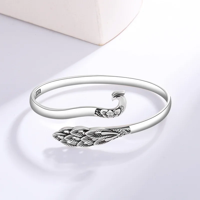 Ethnischer Stil Retro Thai Silber Exquisite hohle Pfau 925er Sterlingsilber Persönlichkeit Tieröffnung Antikes Design Armbänder