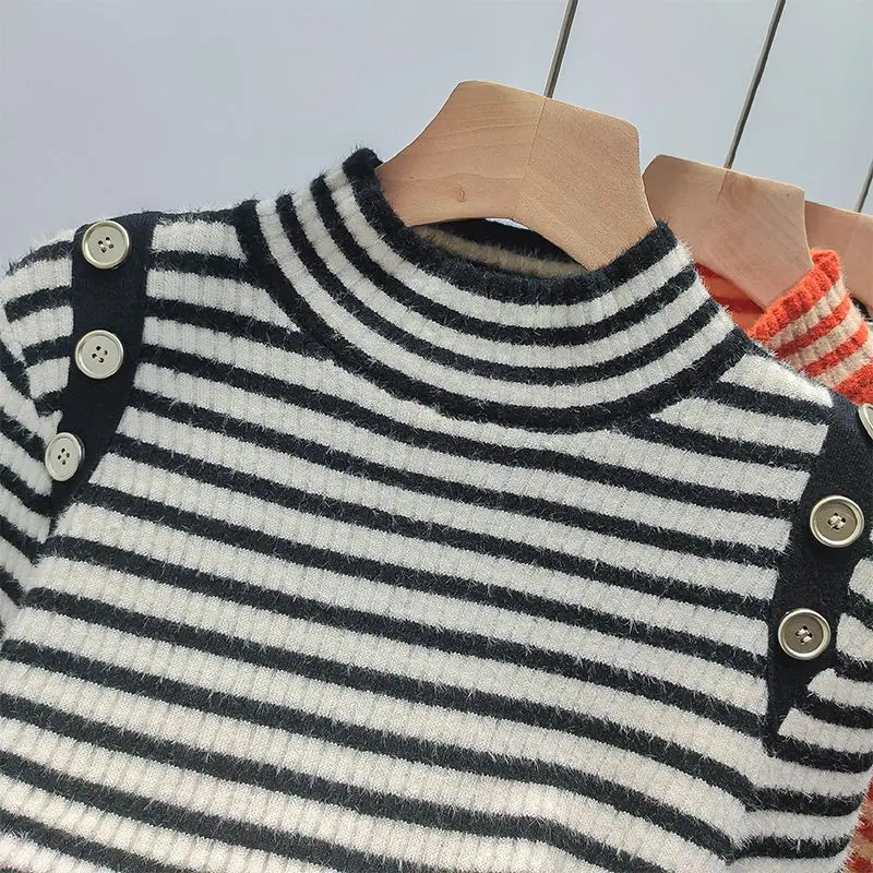 2023 Autumn/Winter Korean Edition New Striped Plush Sweater Women's Long Sleeved Knitted Half High Neck Sweater