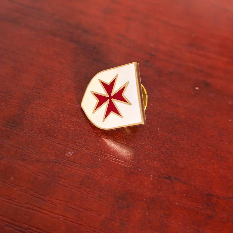 Masonic Metal Badge and Brooches Hard Enamel Freemason Masons Maltese Cross Knights Shield Lapel Pin