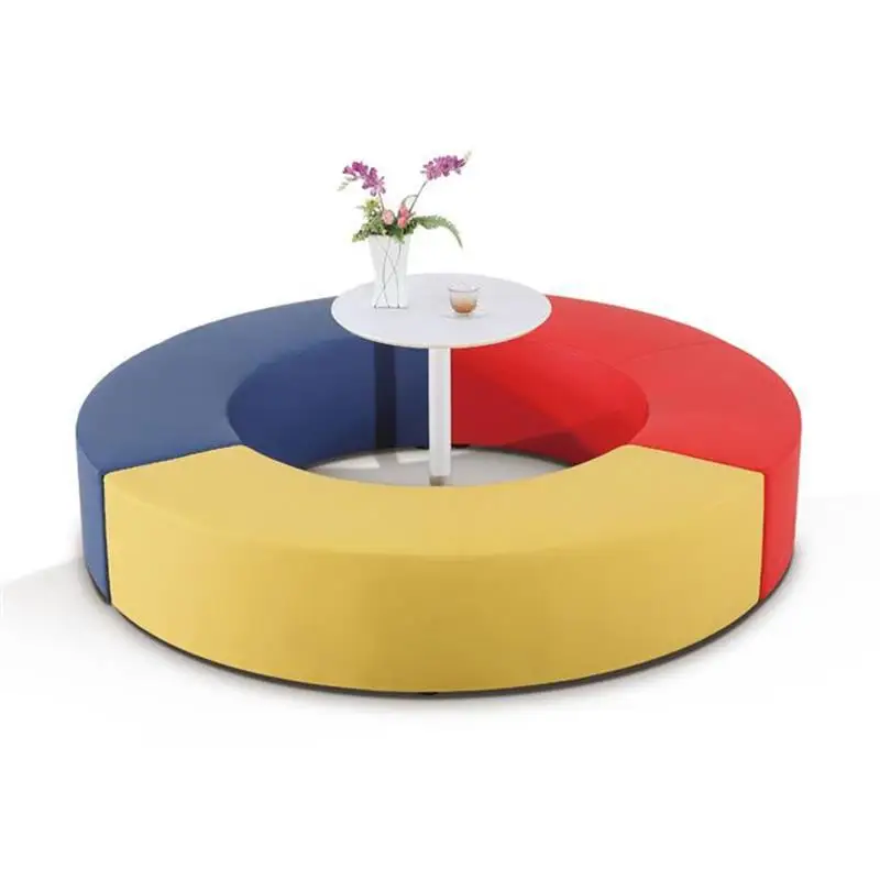 Konfigurowalny zestaw sof do salonu w holu