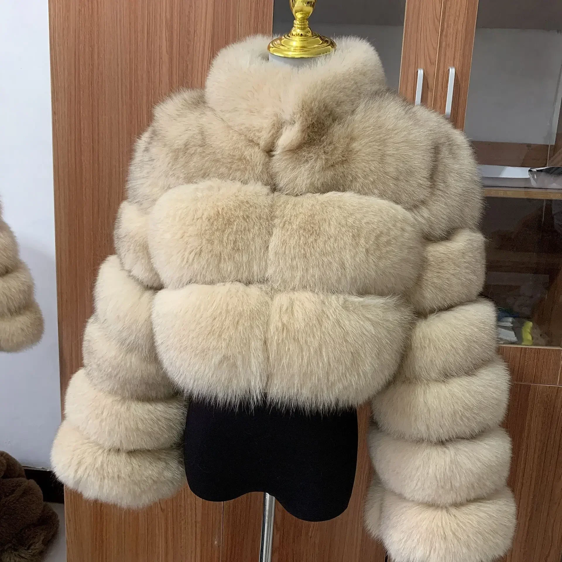 Luxury Mink Short Coats Women Winter Top Fashion Faux Fur Coat Elegant Thick Warm Outerwear Fake Fur Woman Zipper Fluffy Jacket