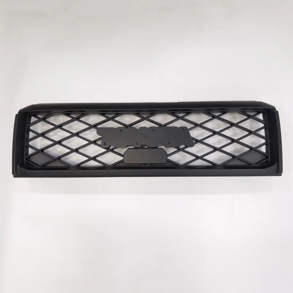 for Land Cruiser 70 Pick-up LC70 LC76 LC79 2024 Off road Car Chrome grille mesh auto radiator grill with lamp Front Grills