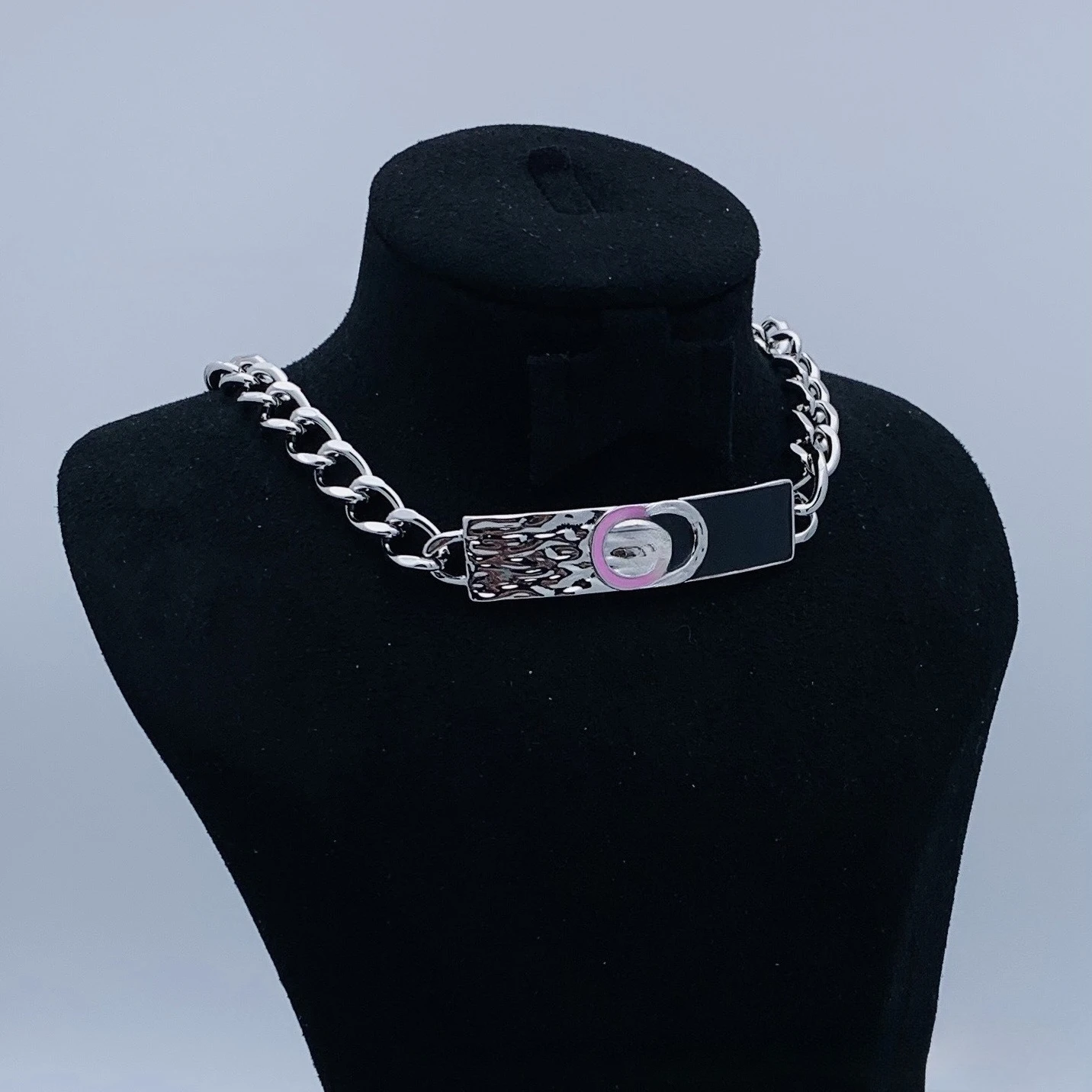 

Модное классическое ожерелье C с вспышкой и бриллиантами, эпоксидное ретро, новое ожерелье для женщин 2025