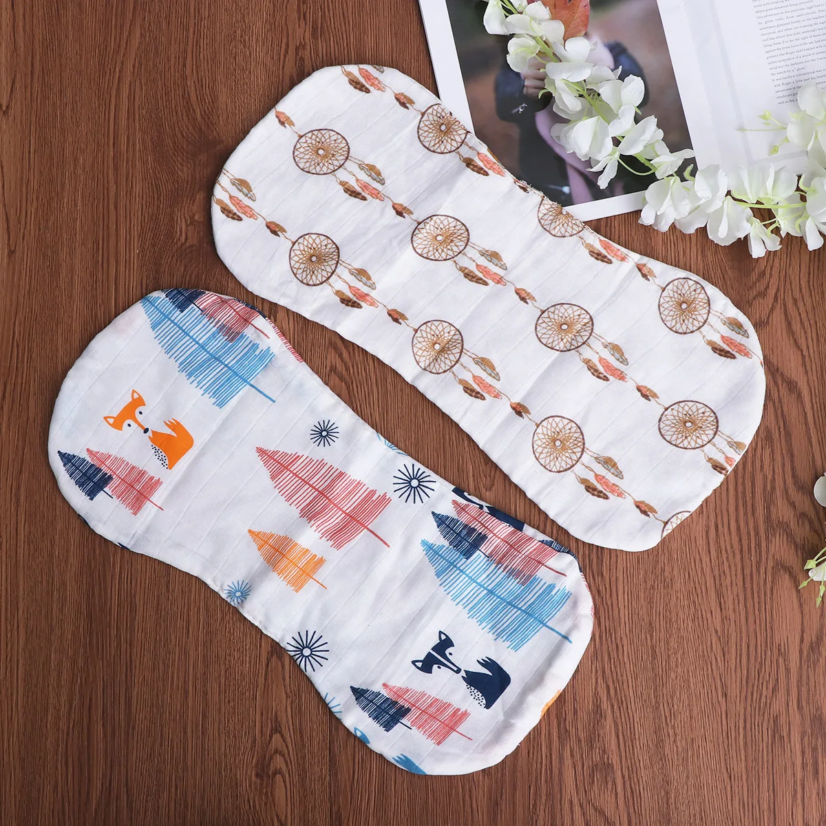 

2Pcs Large Baby Burp Cloths Supersized Contoured Absorbent Burping Towels Soft Cotton Burping Bibs for Shoulder Protection