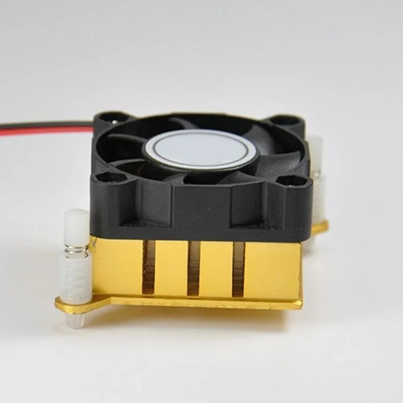 ألومنيوم تدفخينك DC5V 12V 40mm 40x40x10mm مروحة بطاقة الرسومات للتبريد الفعال من PC Northbridge Chipsets