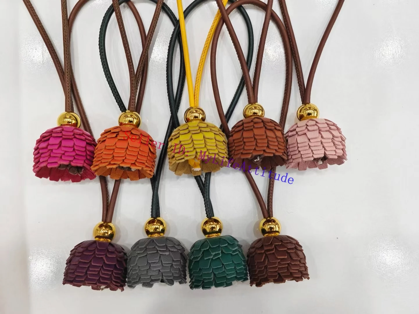 

Pine Cone Pinecone Calfskin Bag Charm Hanging Decoration Ornament Pendant For Handbag Backpack Car Purse Keychain 9 Colors