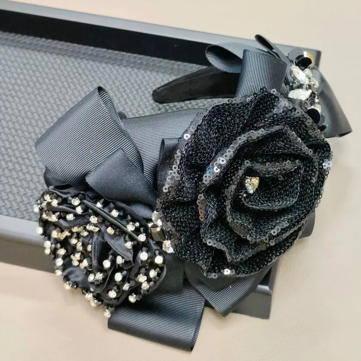 اليدوية الأبيض الأسود روز زهرة عصابات الشعر بوهو تاج رباطات للنساء الفتيات الزفاف إكسسوارات الشعر بالجملة #5