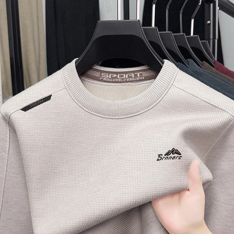 Prendas de punto de manga larga de lujo para hombre, jersey con estampado de cuello redondo y forro polar de estilo coreano, ropa informal de moda para invierno