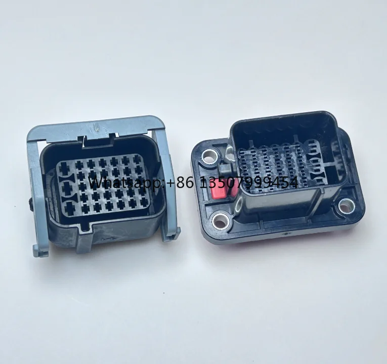 

33pin New 1332800FB/1332800MB Car Connector Controller Plug