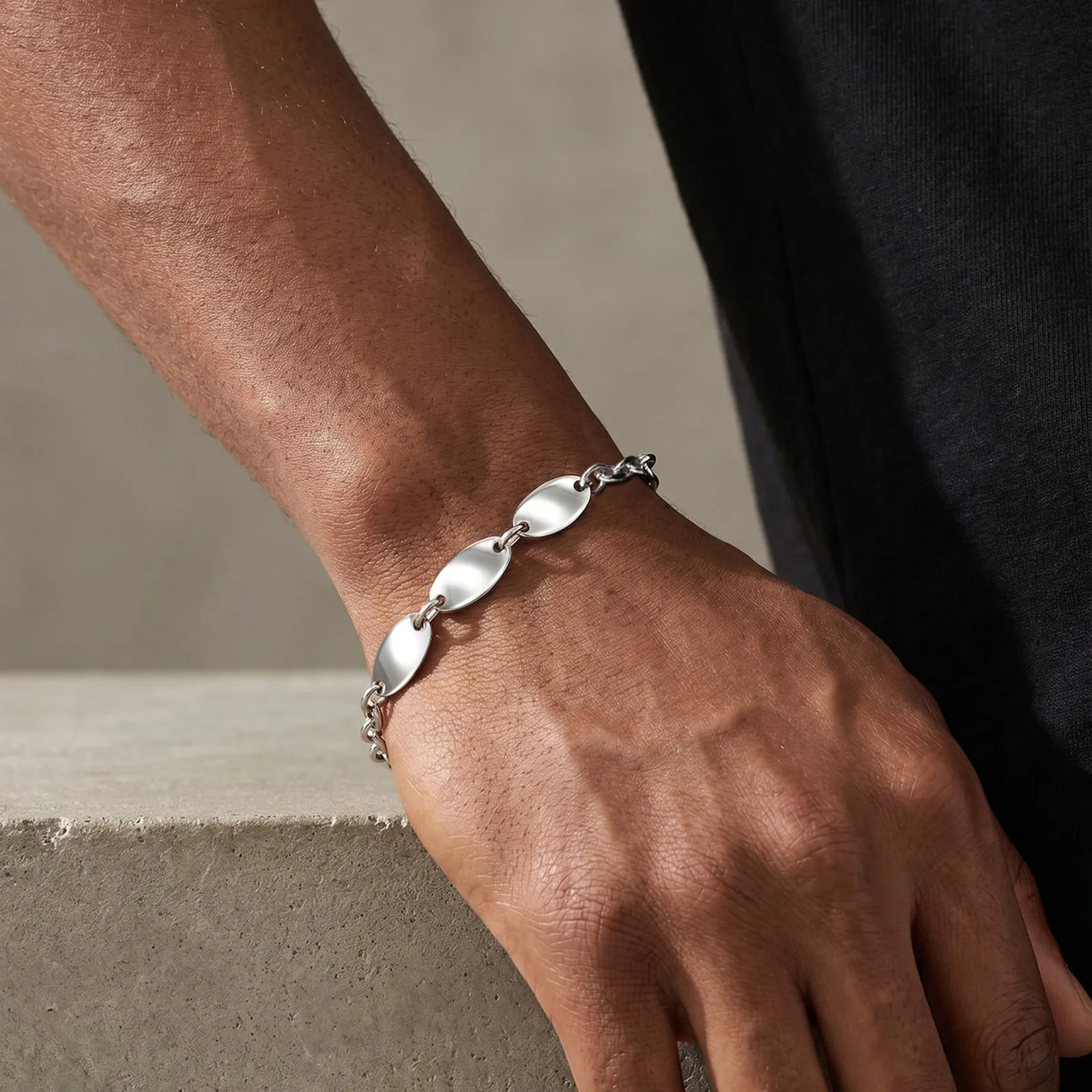 Vnox Stainless Steel Chain Bracelet for Men Minimalist Oval Tag Link Bracelet Adjustable 18-23cm, Silver Plated Jewelry Gift