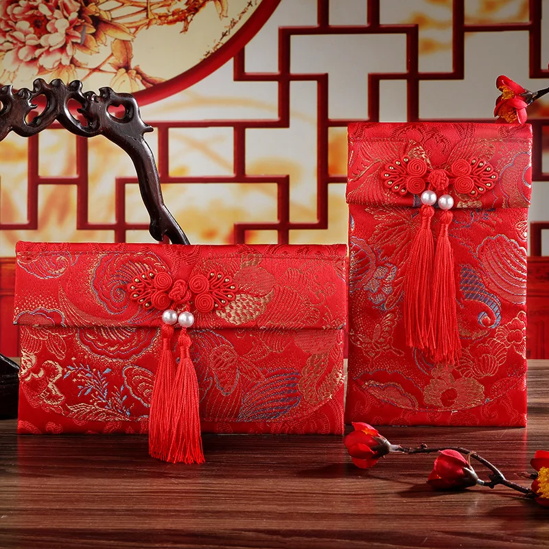 Chinese Long Red En…
